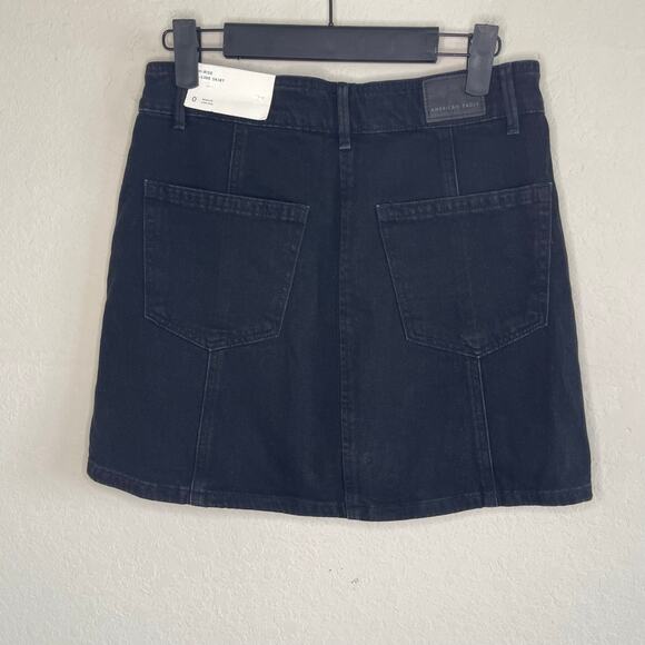 NEW American Eagle Hi-Rise A-line Denim Mini Skirt Button Front Black - Size 0 - Picture 2 of 5